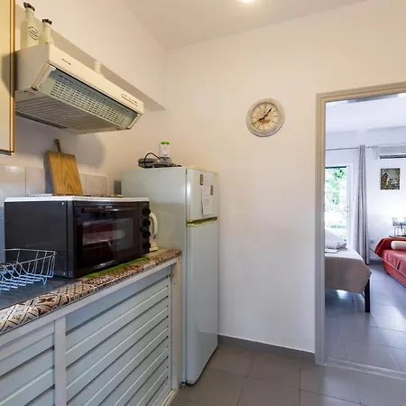 Aristotelis 3- Kanalia, Corfu Apartment *